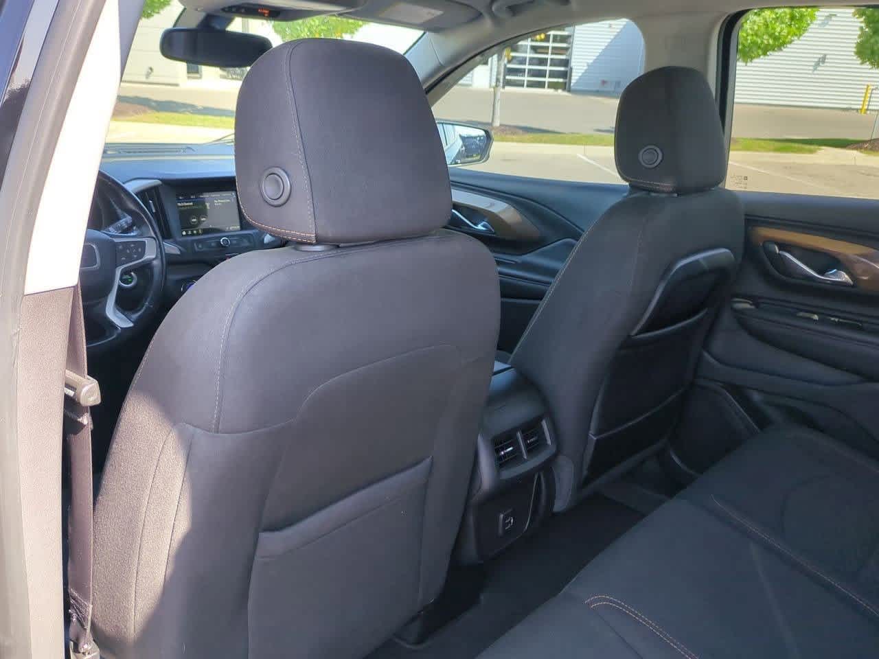 Thumbnail: 2019 GMC Terrain - 17