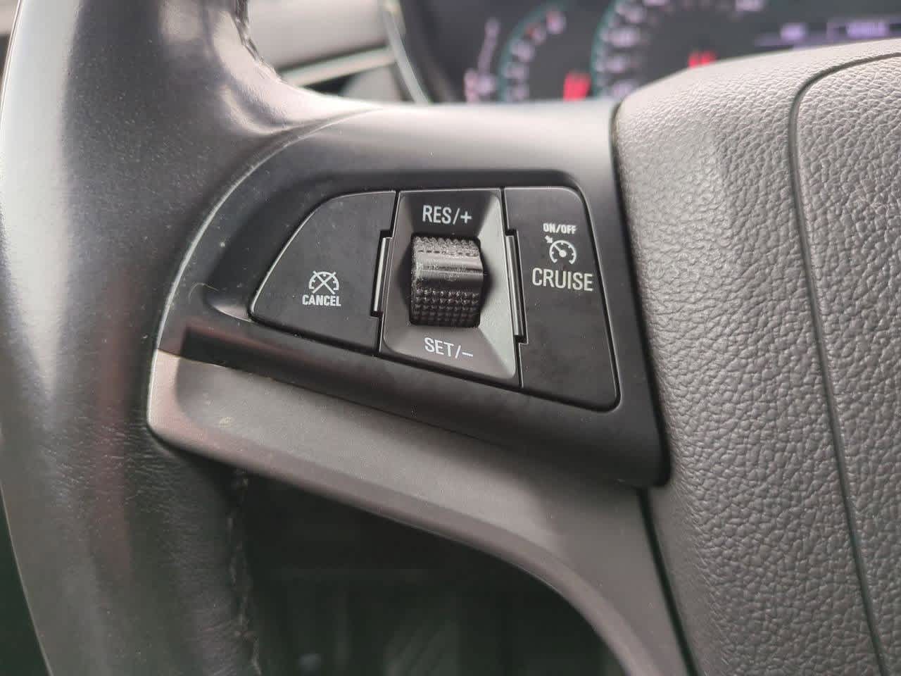 Thumbnail: 2019 Chevrolet Trax - 22