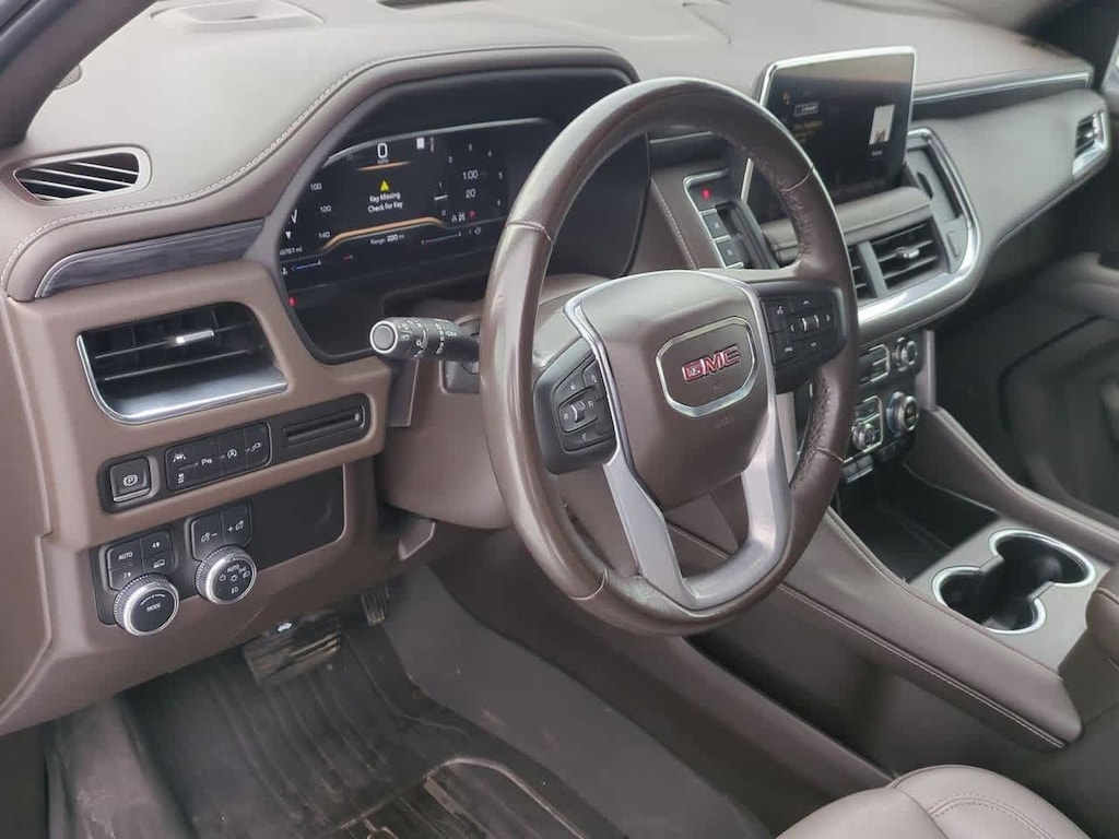 Used 2022 GMC Yukon SLT SUV