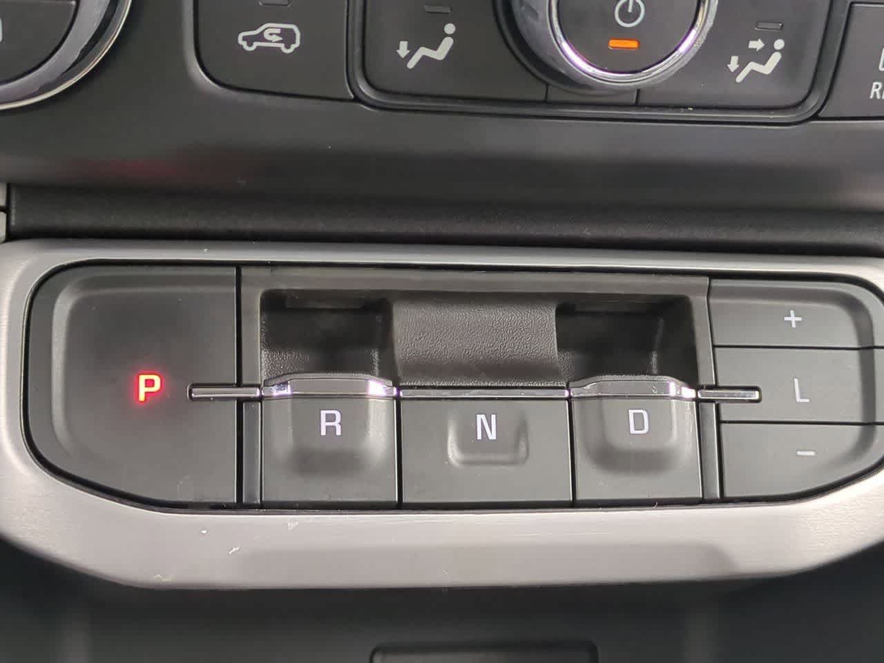 Thumbnail: 2023 GMC Acadia - 31