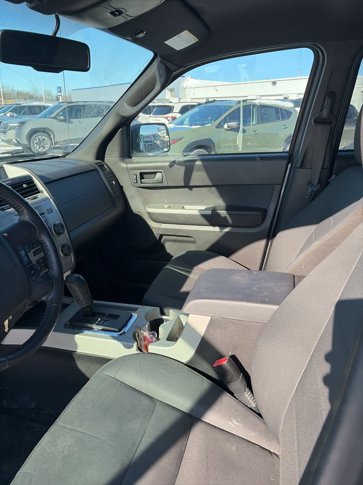 Thumbnail: 2011 Ford Escape - 11