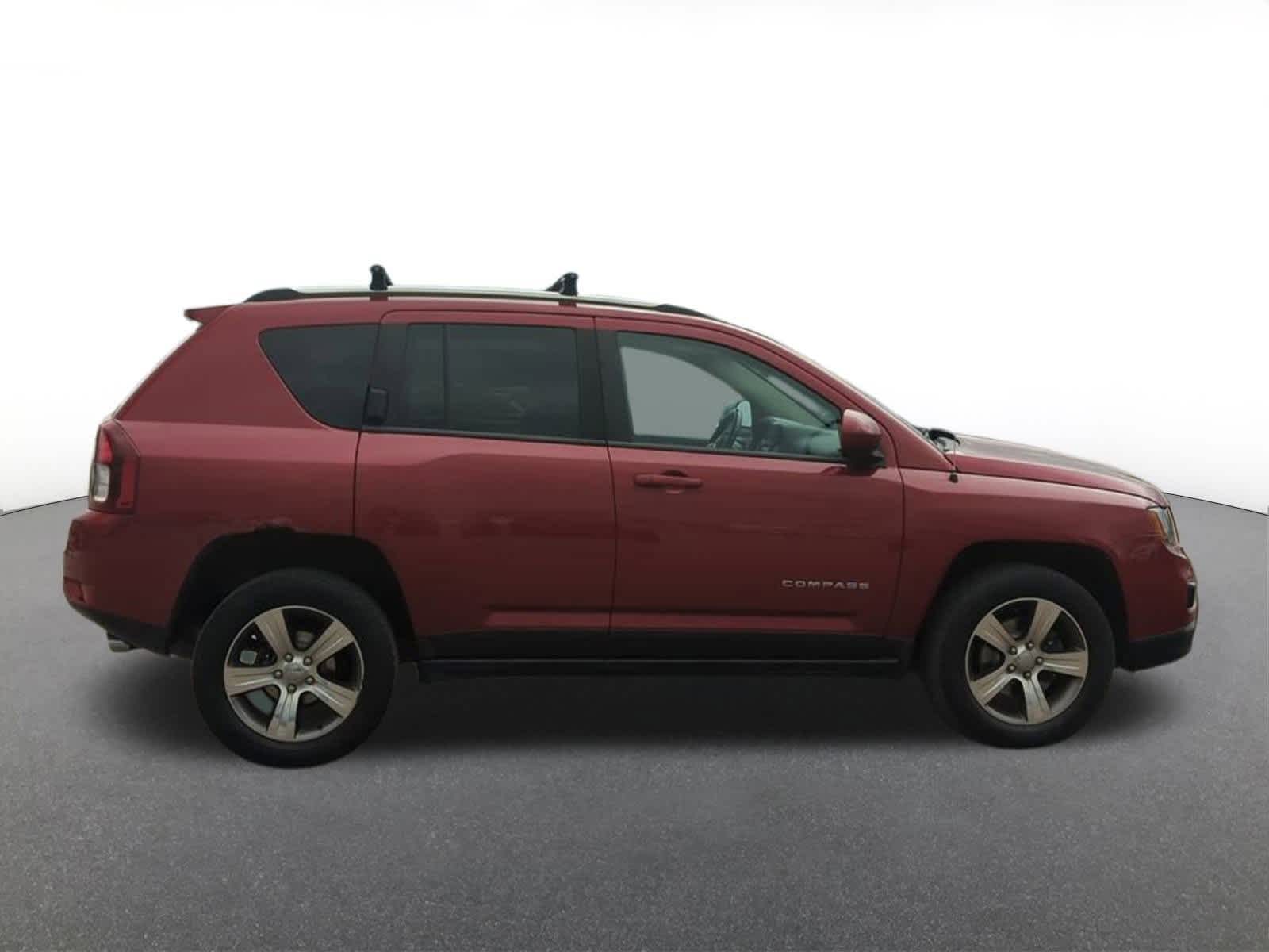 Thumbnail: 2017 Jeep Compass - 7