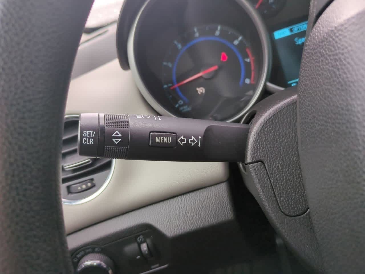 Thumbnail: 2016 Chevrolet Cruze - 24