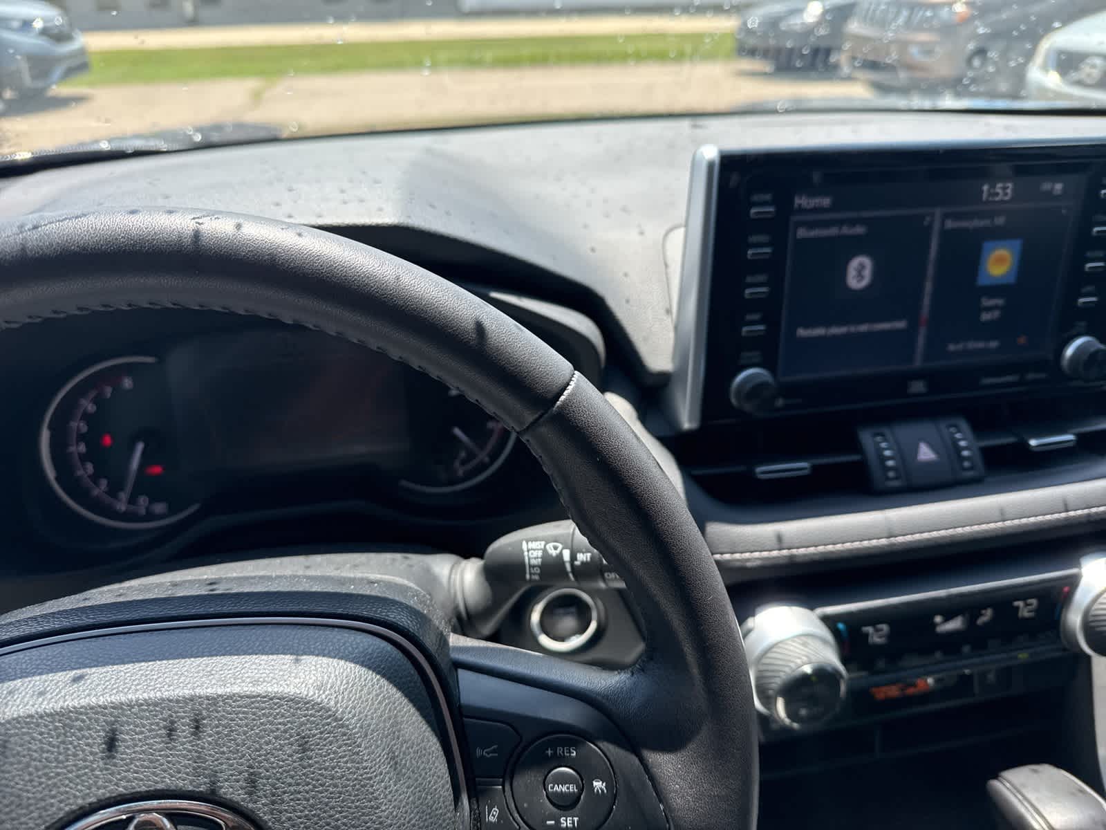 Thumbnail: 2021 Toyota RAV4 - 19