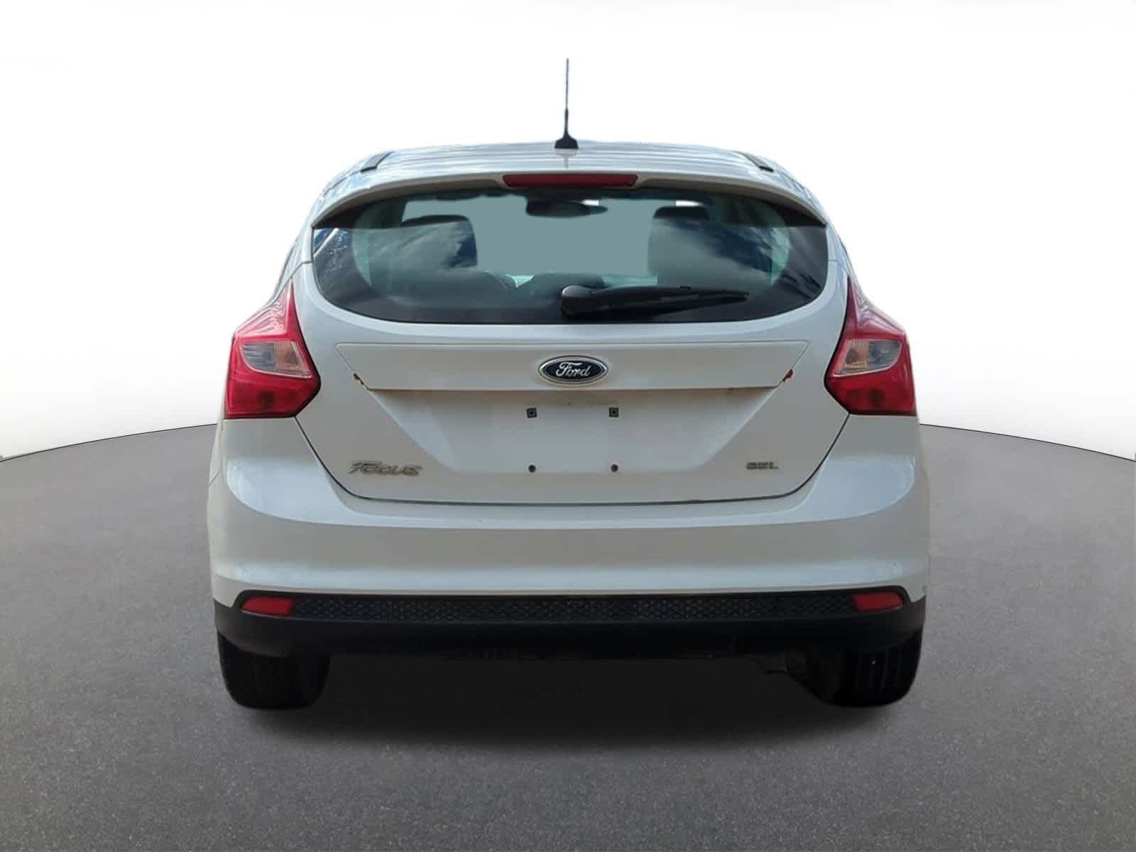 Thumbnail: 2012 Ford Focus - 5