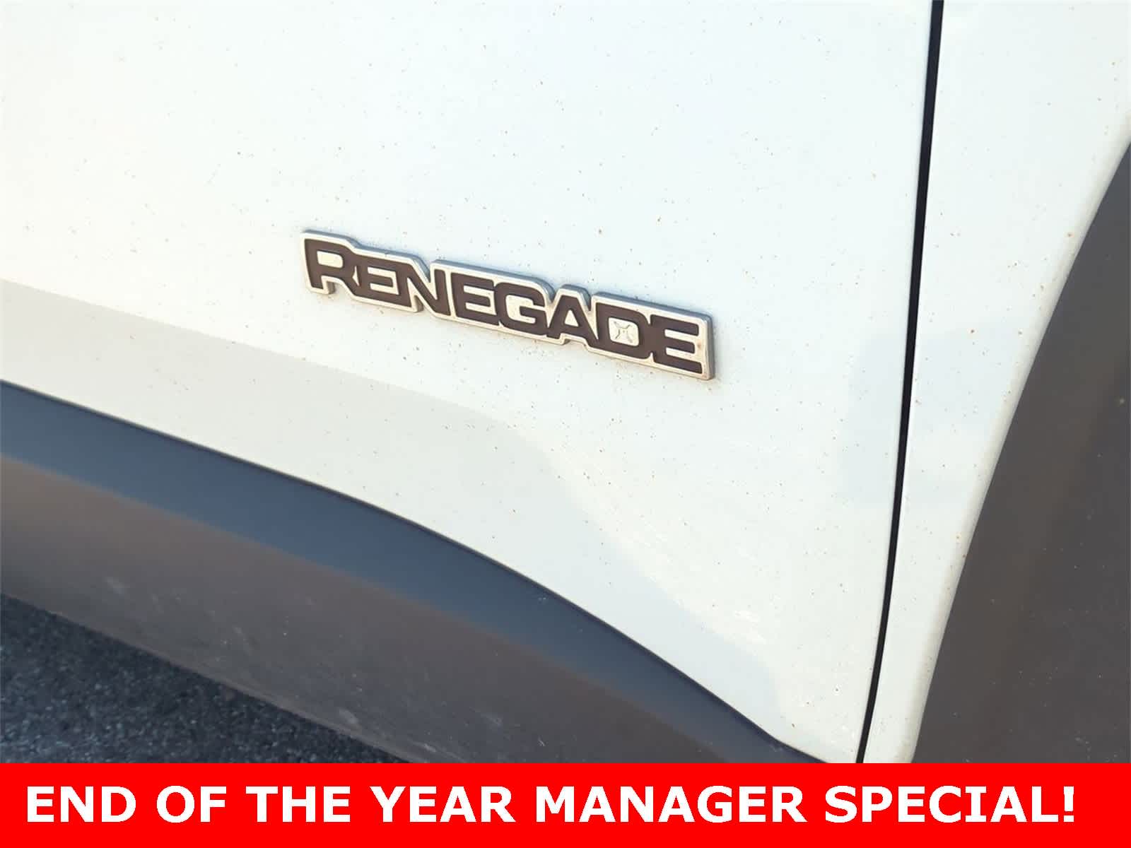 Thumbnail: 2016 Jeep Renegade - 12