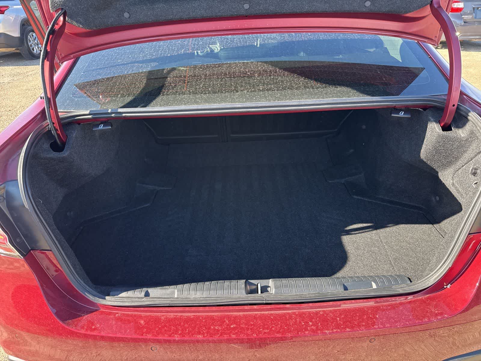 Thumbnail: 2023 Subaru Legacy - 16