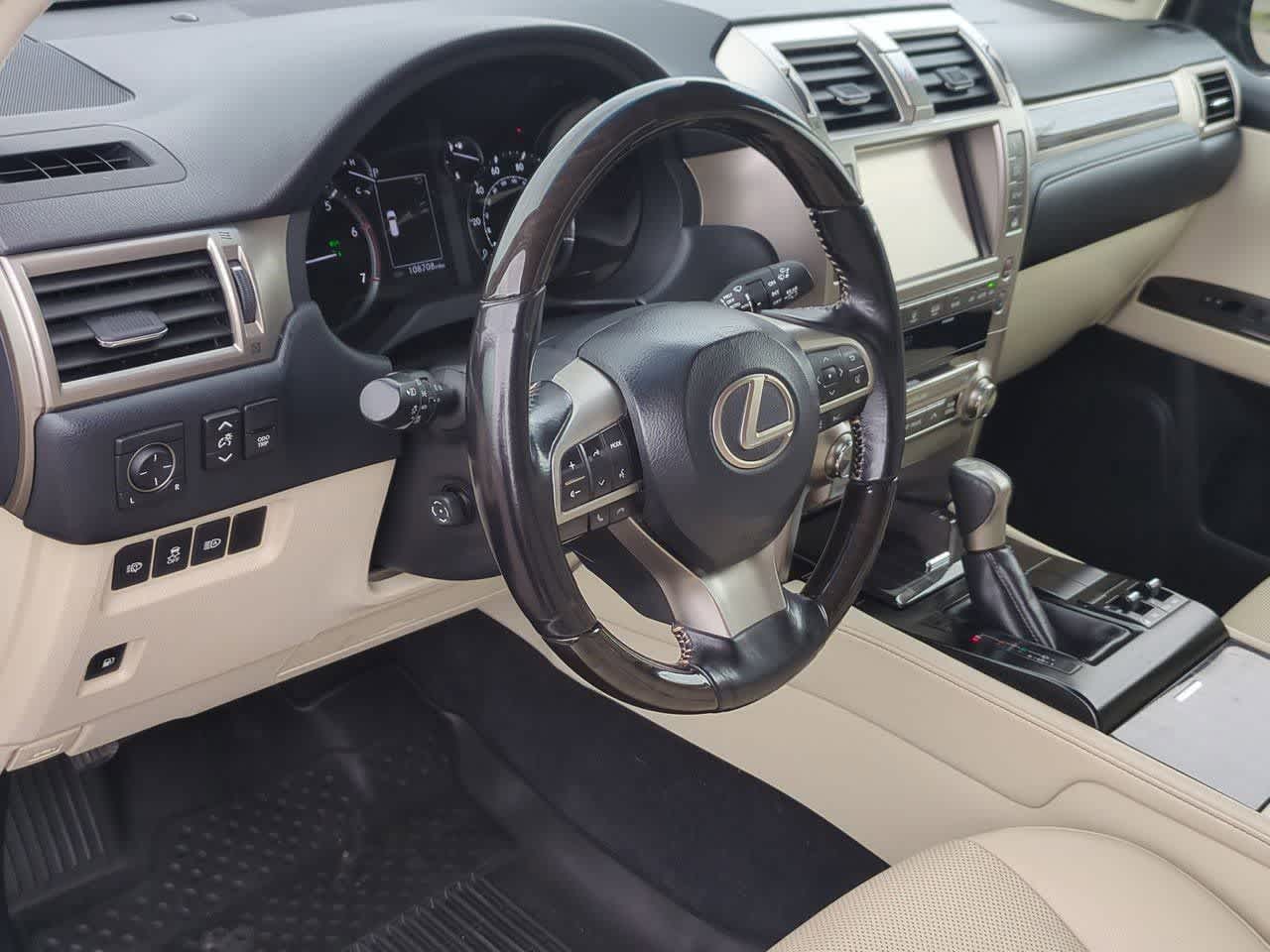 Thumbnail: 2020 Lexus GX - 2