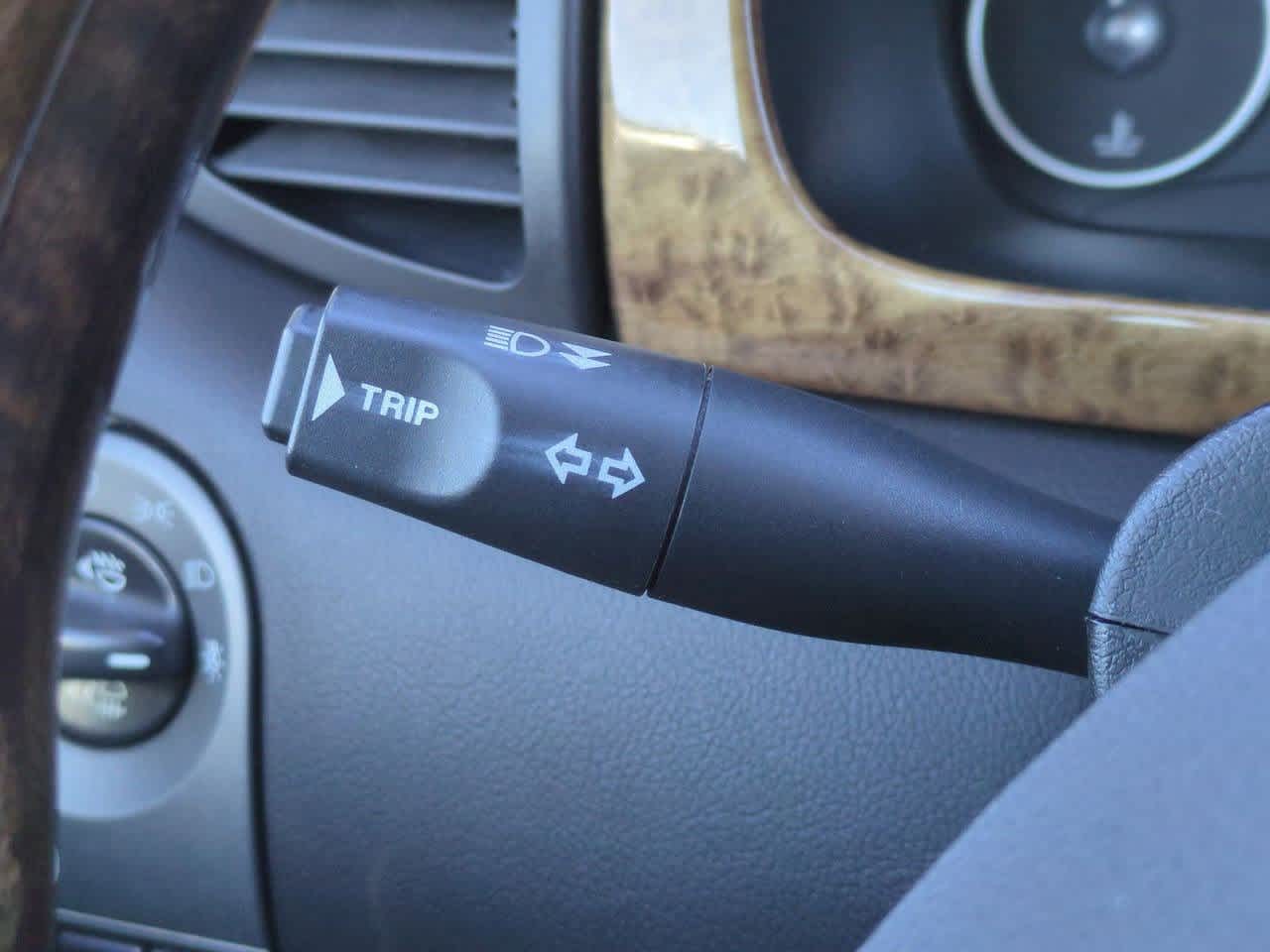 Thumbnail: 2004 Jaguar X-Type - 21