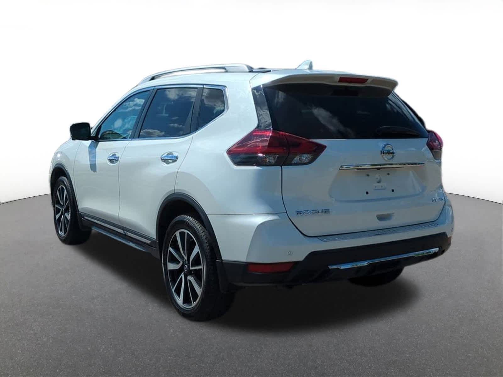 Thumbnail: 2020 Nissan Rogue - 4