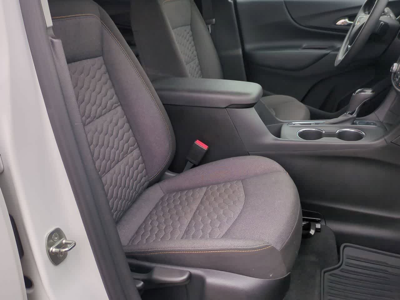 Thumbnail: 2020 Chevrolet Equinox - 20