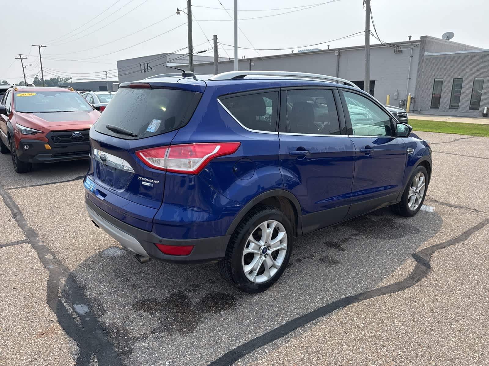 Thumbnail: 2014 Ford Escape - 3