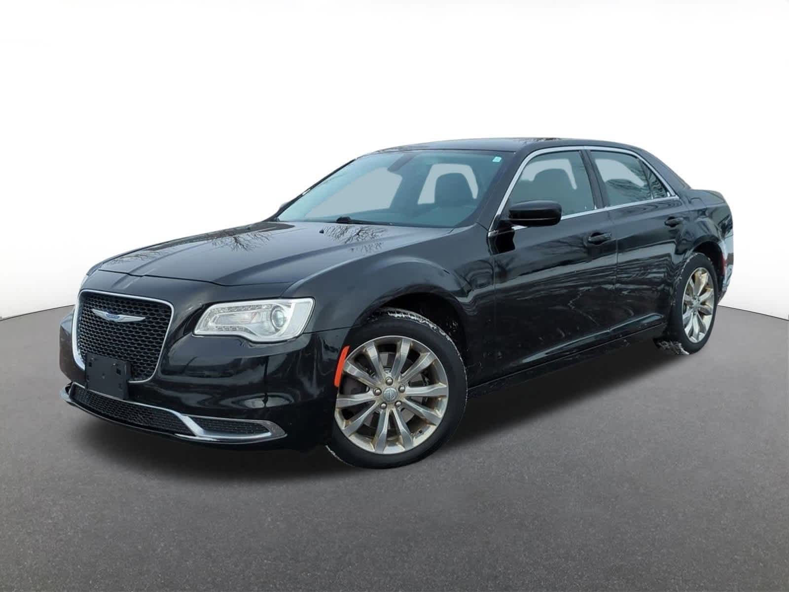 Thumbnail: 2018 Chrysler 300 - 1