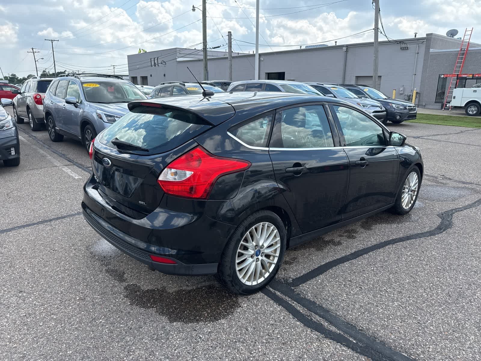 Thumbnail: 2012 Ford Focus - 3