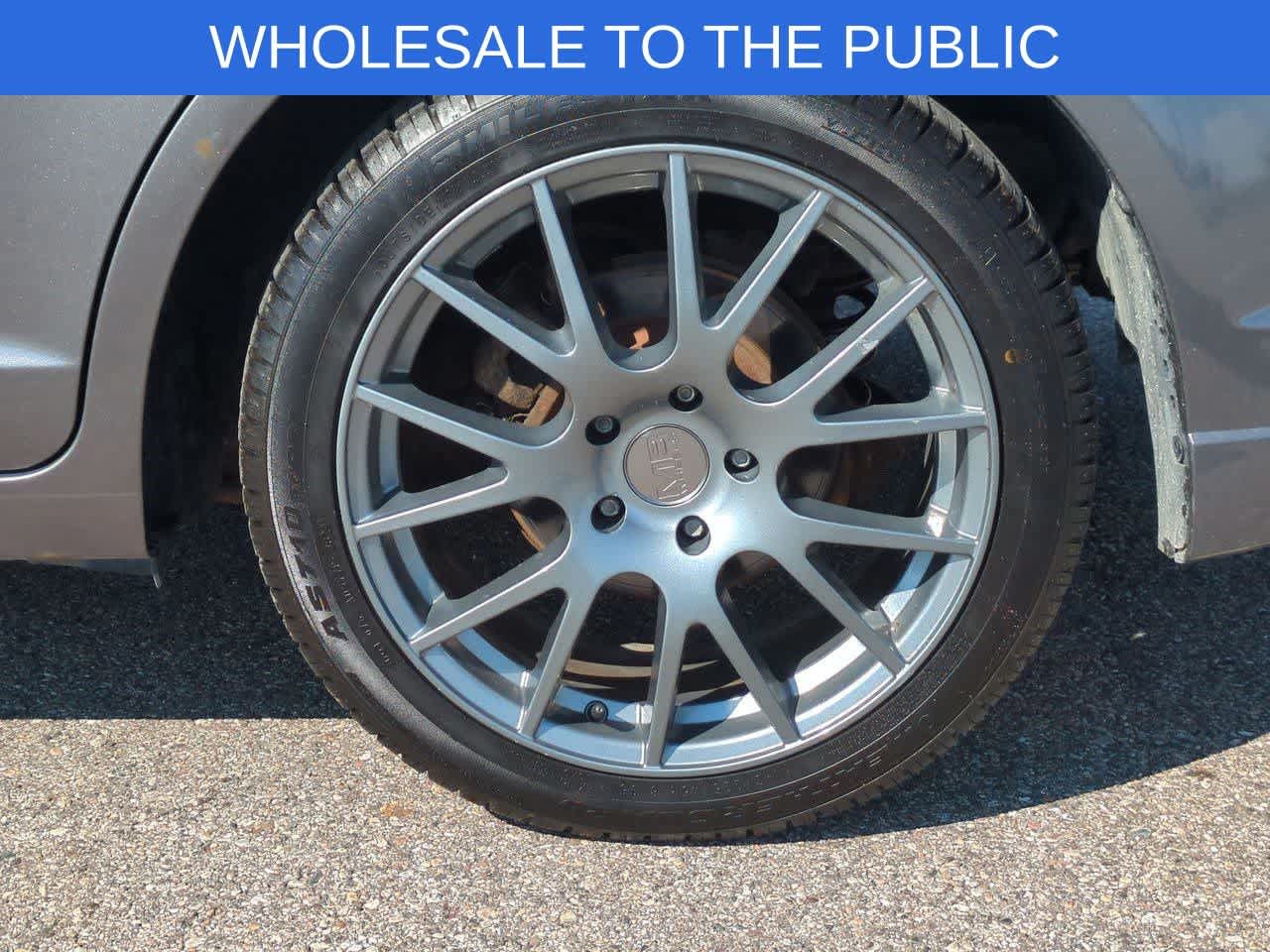 Thumbnail: 2010 Ford Fusion - 13