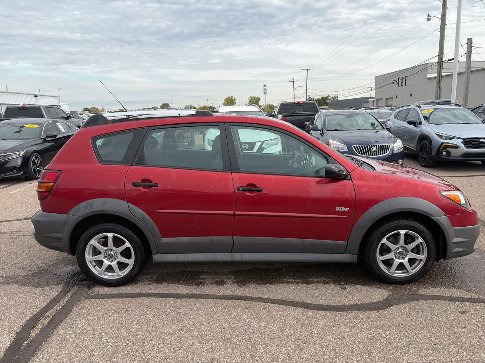 Thumbnail: 2004 Pontiac Vibe - 5