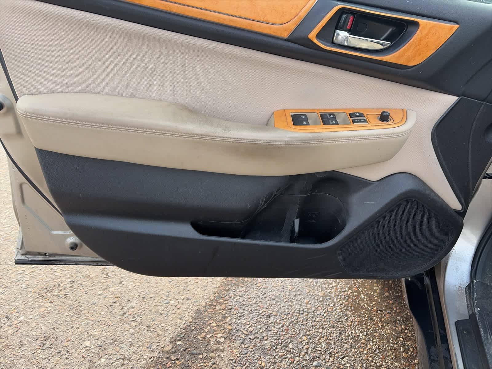 Thumbnail: 2016 Subaru Outback - 8