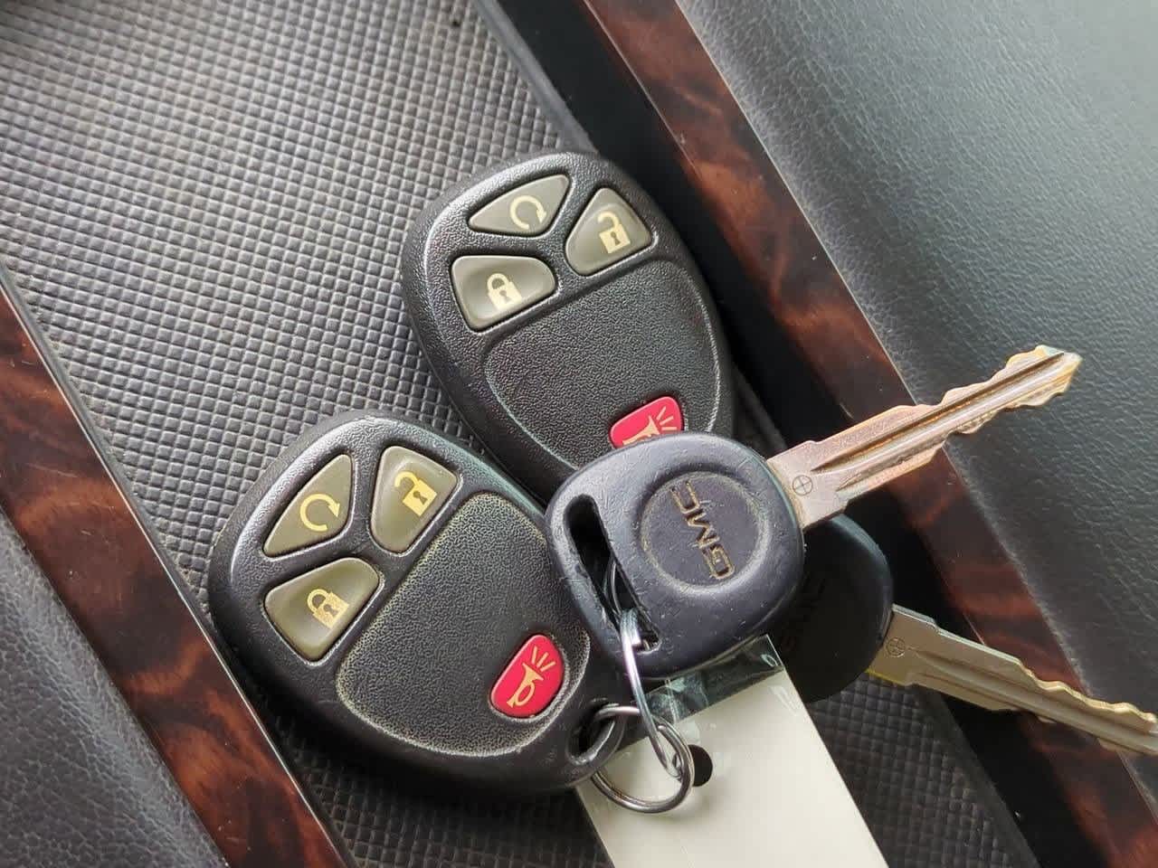 Thumbnail: 2014 GMC Sierra 2500 - 36