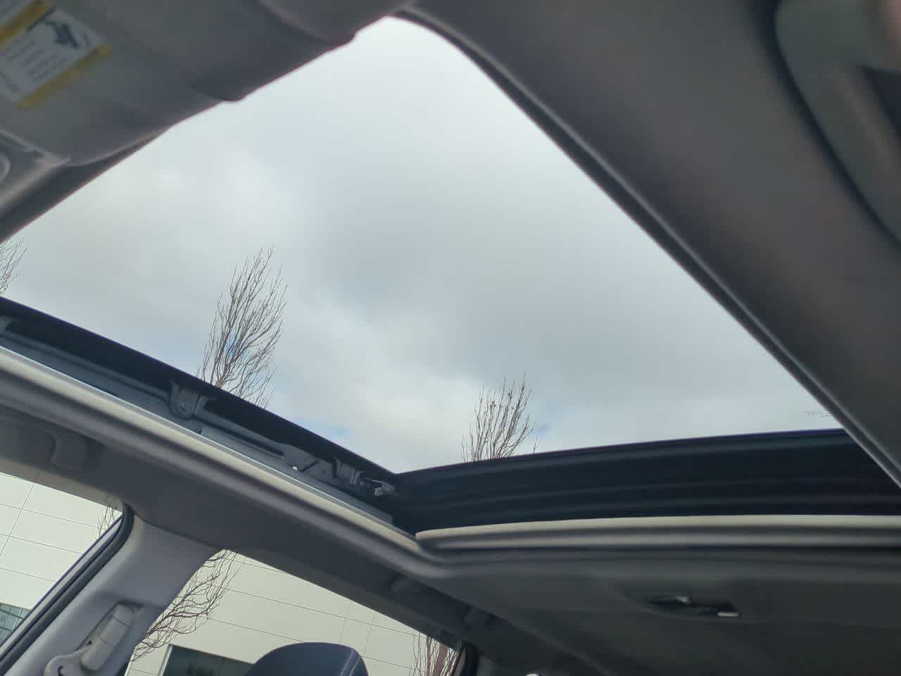 Thumbnail: 2015 Subaru Forester - 18