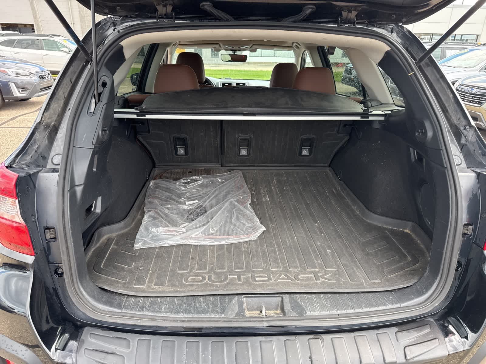 Thumbnail: 2018 Subaru Outback - 14