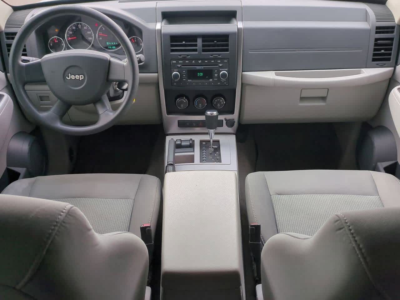 Thumbnail: 2008 Jeep Liberty - 14