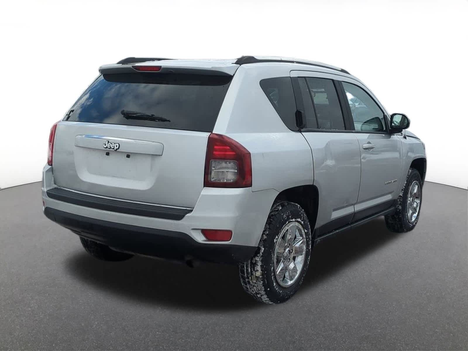 Thumbnail: 2014 Jeep Compass - 6