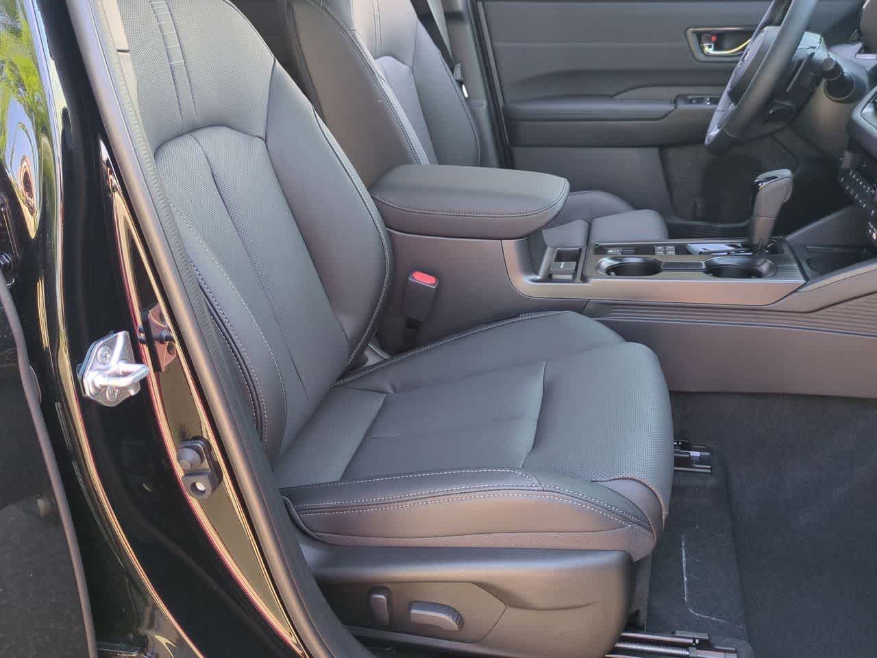 Thumbnail: 2026 Subaru Outback - 22