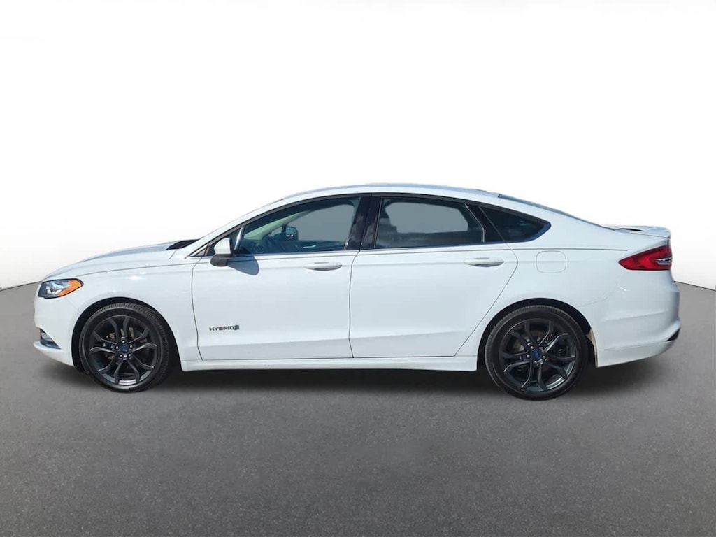 Used 2018 Ford Fusion Hybrid SE Sedan