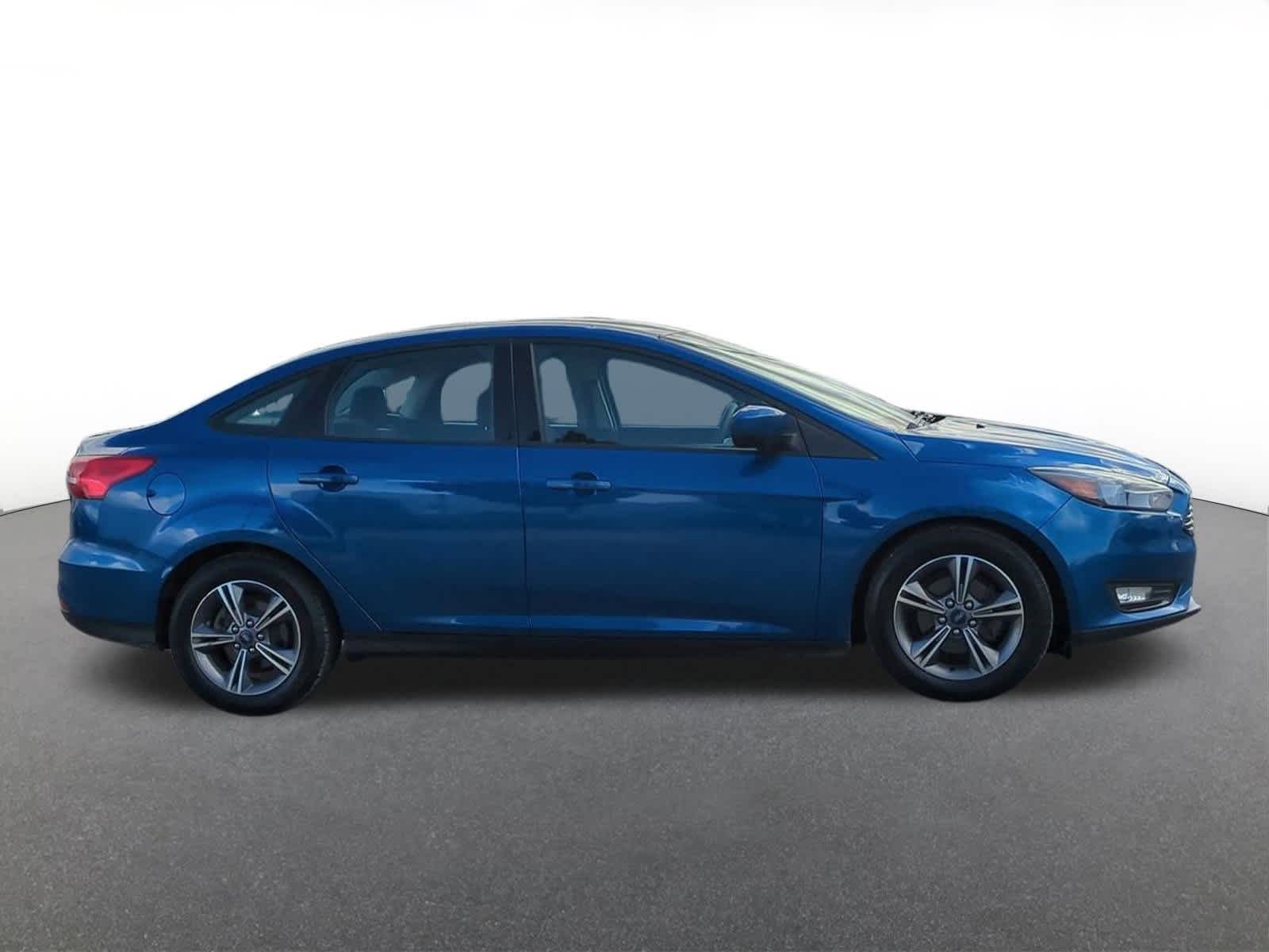 Thumbnail: 2018 Ford Focus - 7