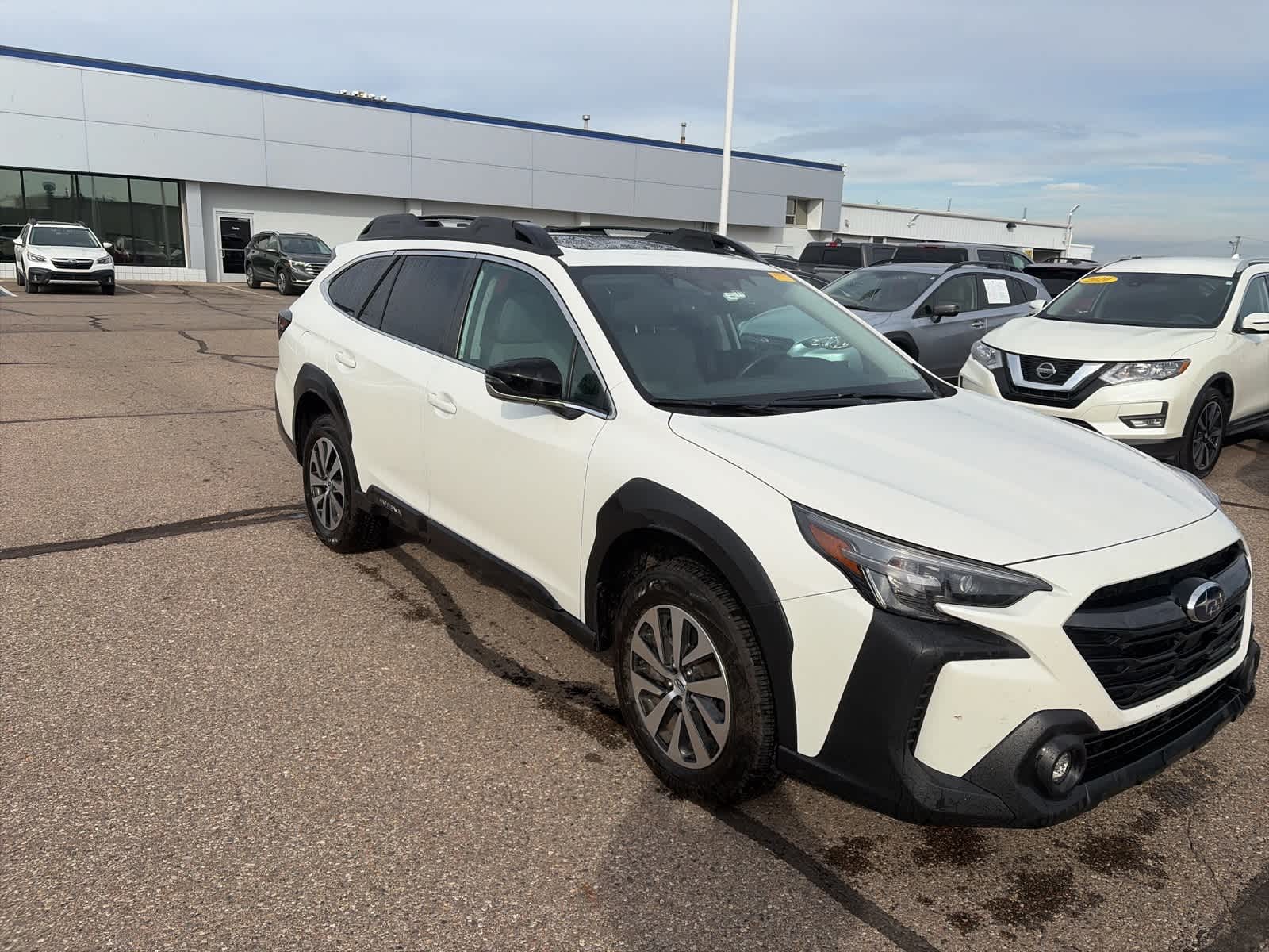 Thumbnail: 2023 Subaru Outback - 4