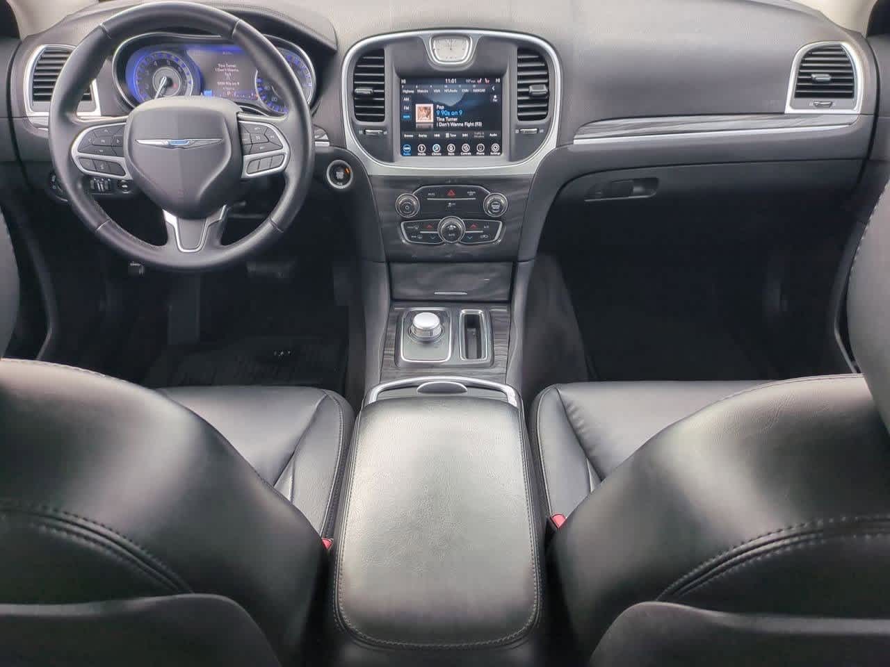 Thumbnail: 2018 Chrysler 300 - 14