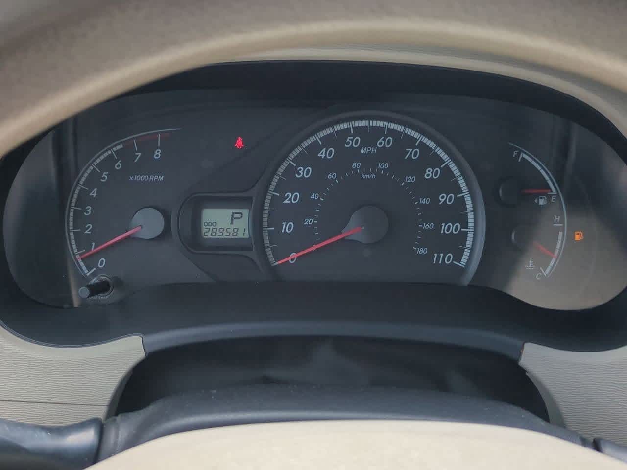 Thumbnail: 2011 Toyota Sienna - 28