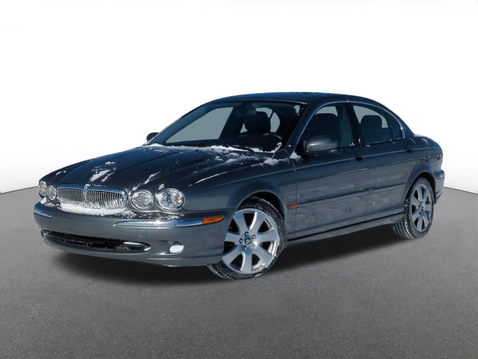 Thumbnail: 2004 Jaguar X-Type - 1