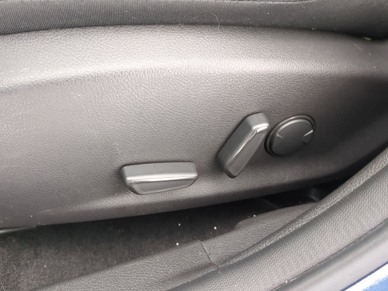 Thumbnail: 2018 Ford Focus - 16