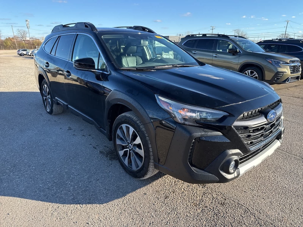 Used 2023 Subaru Outback Limited SUV