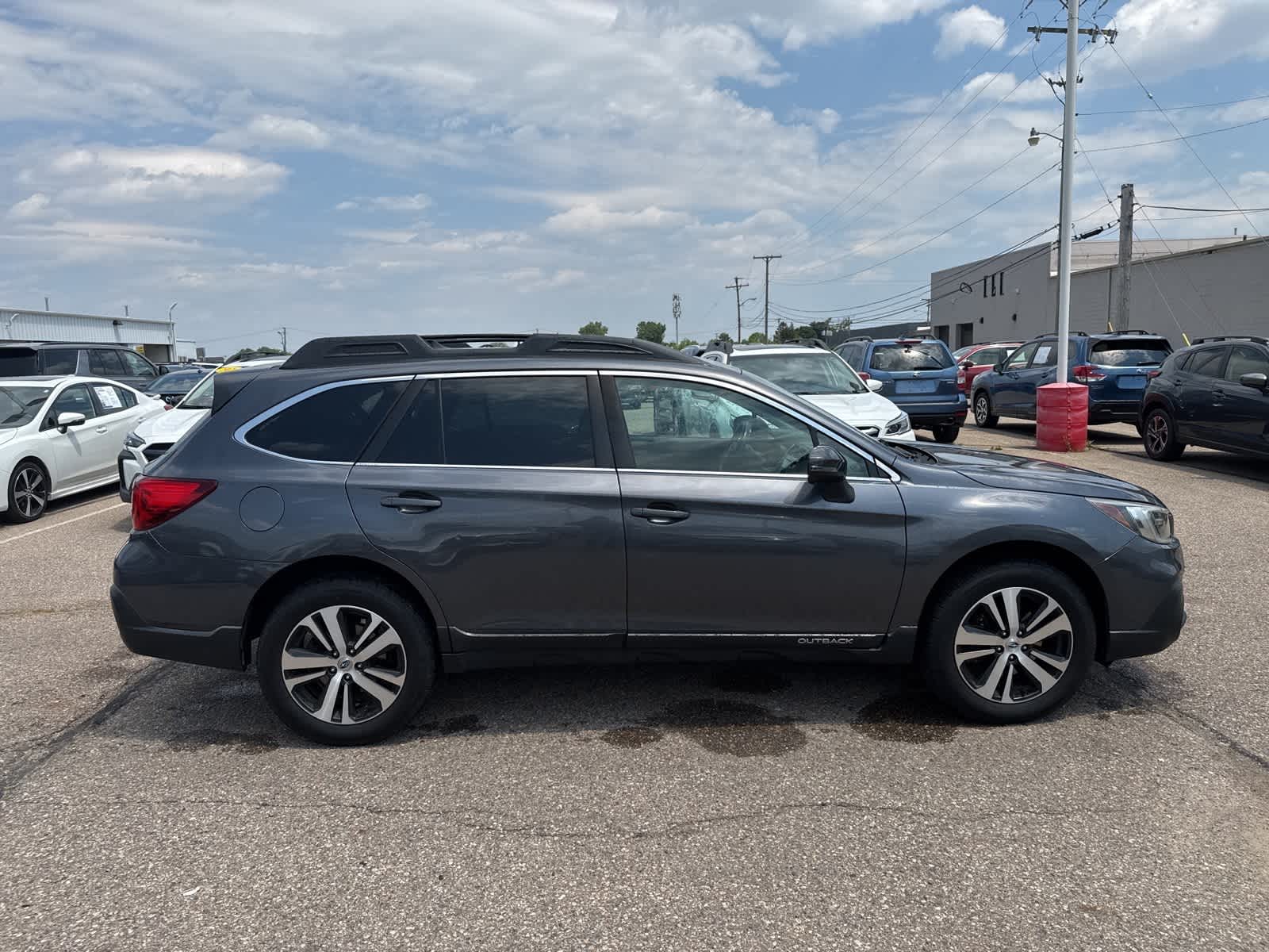 Thumbnail: 2018 Subaru Outback - 9