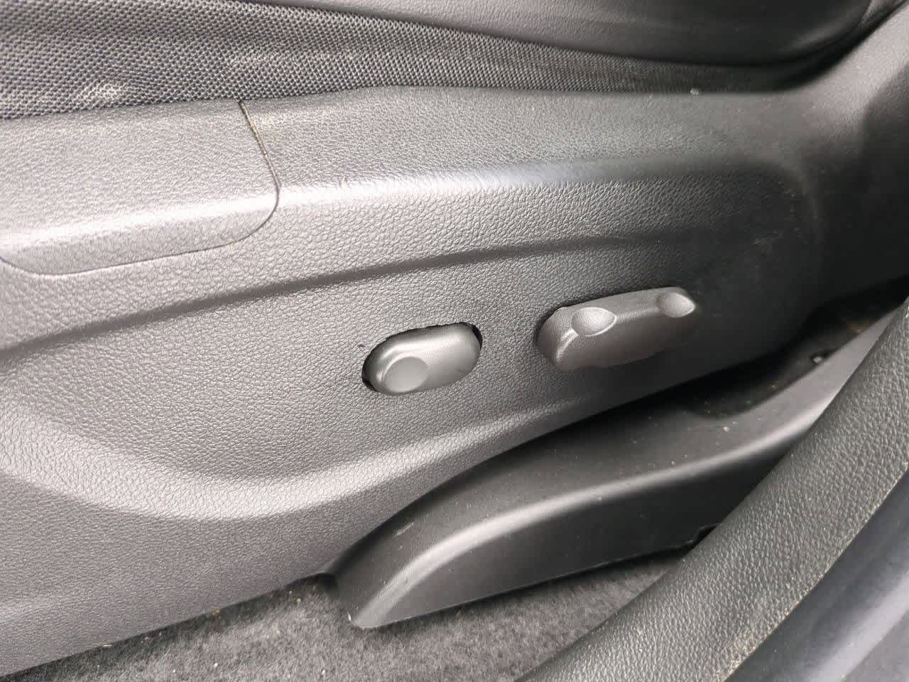 Thumbnail: 2019 Chevrolet Trax - 16