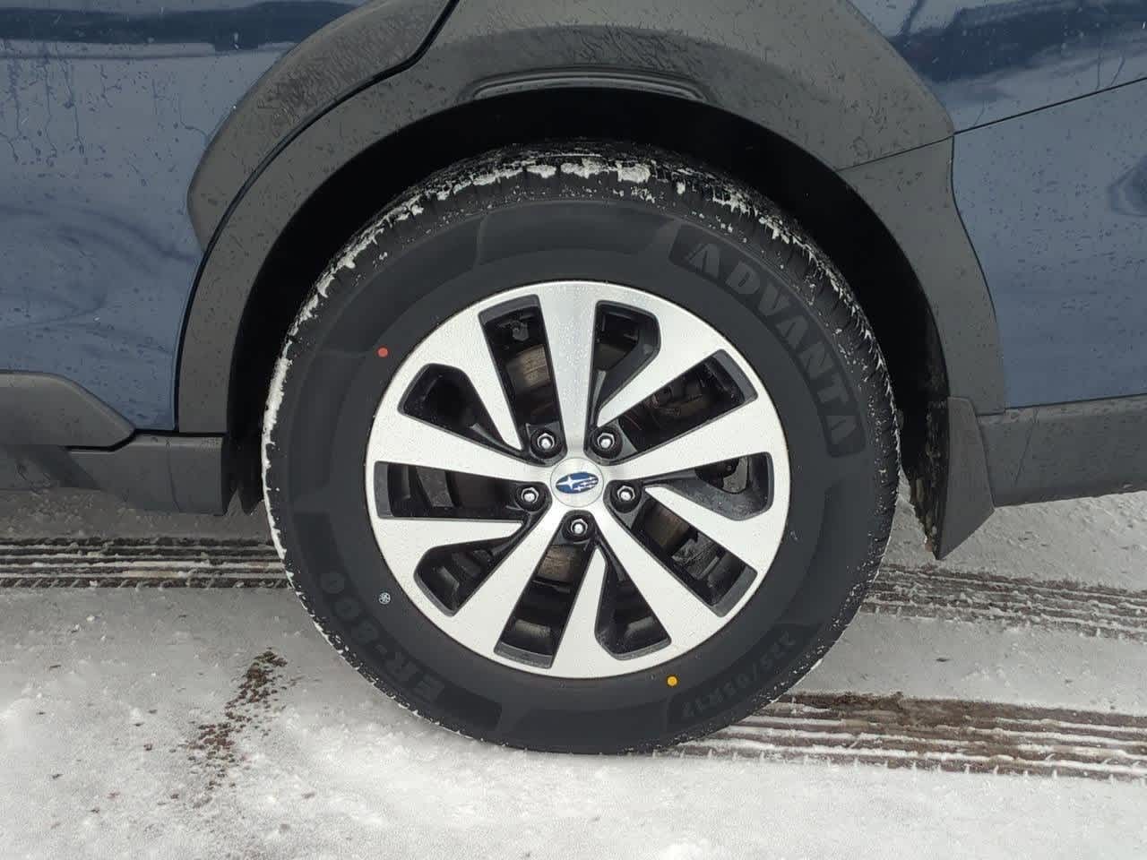 Thumbnail: 2023 Subaru Outback - 13