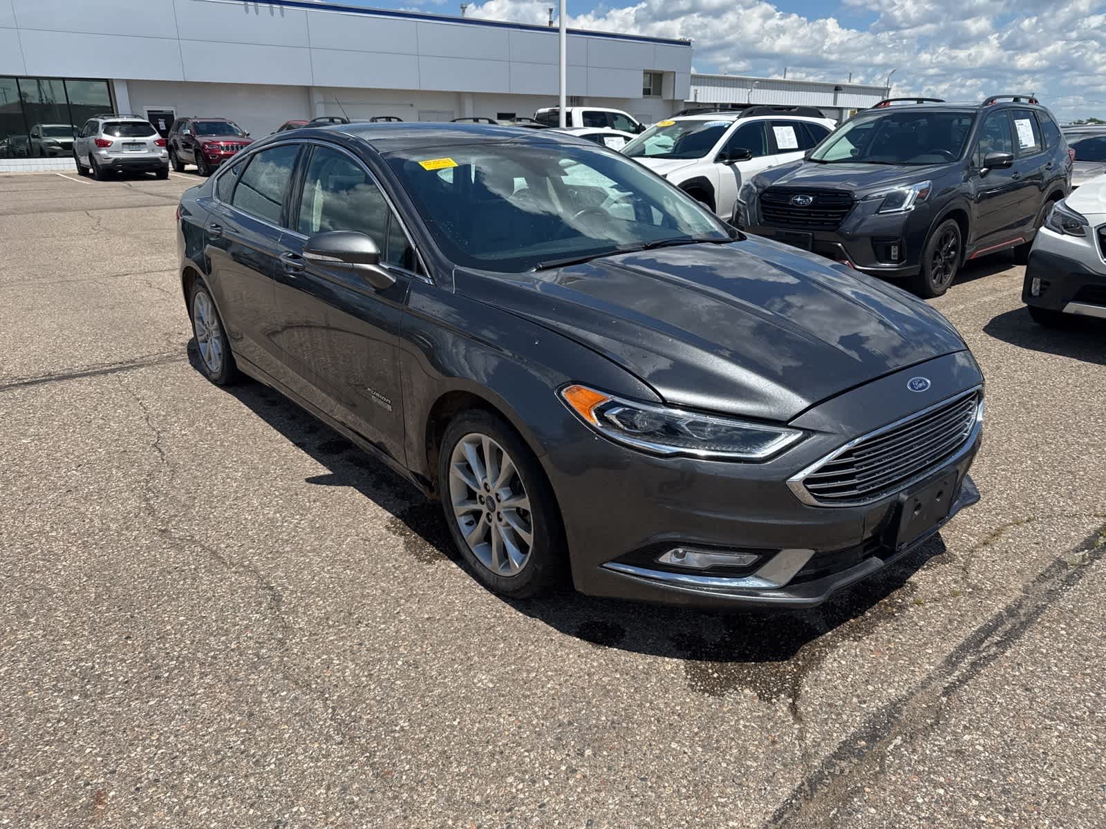 Thumbnail: 2017 Ford Fusion - 4