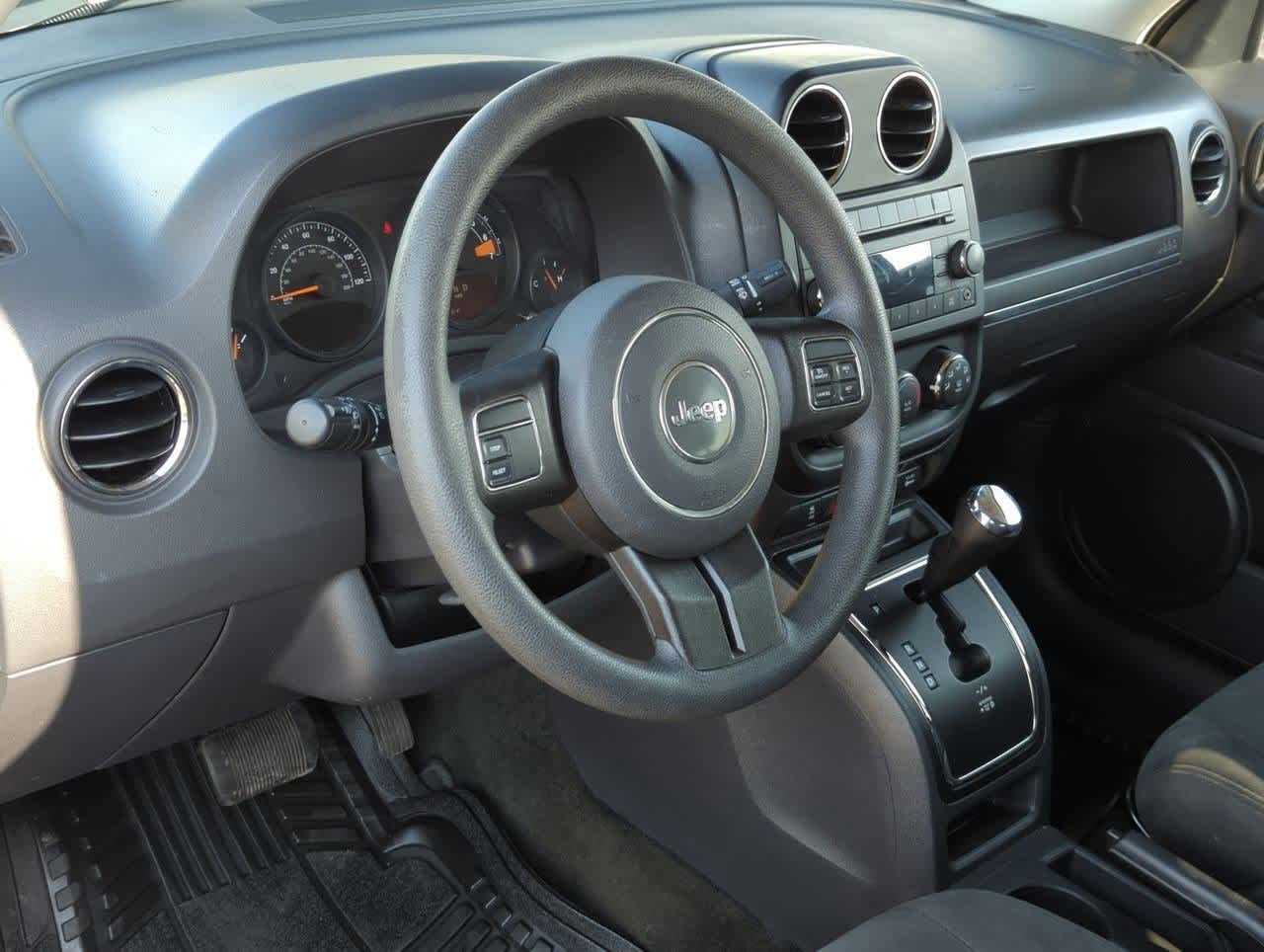 Thumbnail: 2016 Jeep Patriot - 2