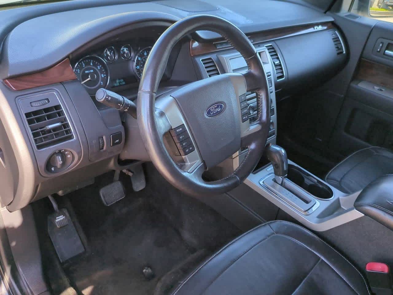 Thumbnail: 2010 Ford Flex - 2