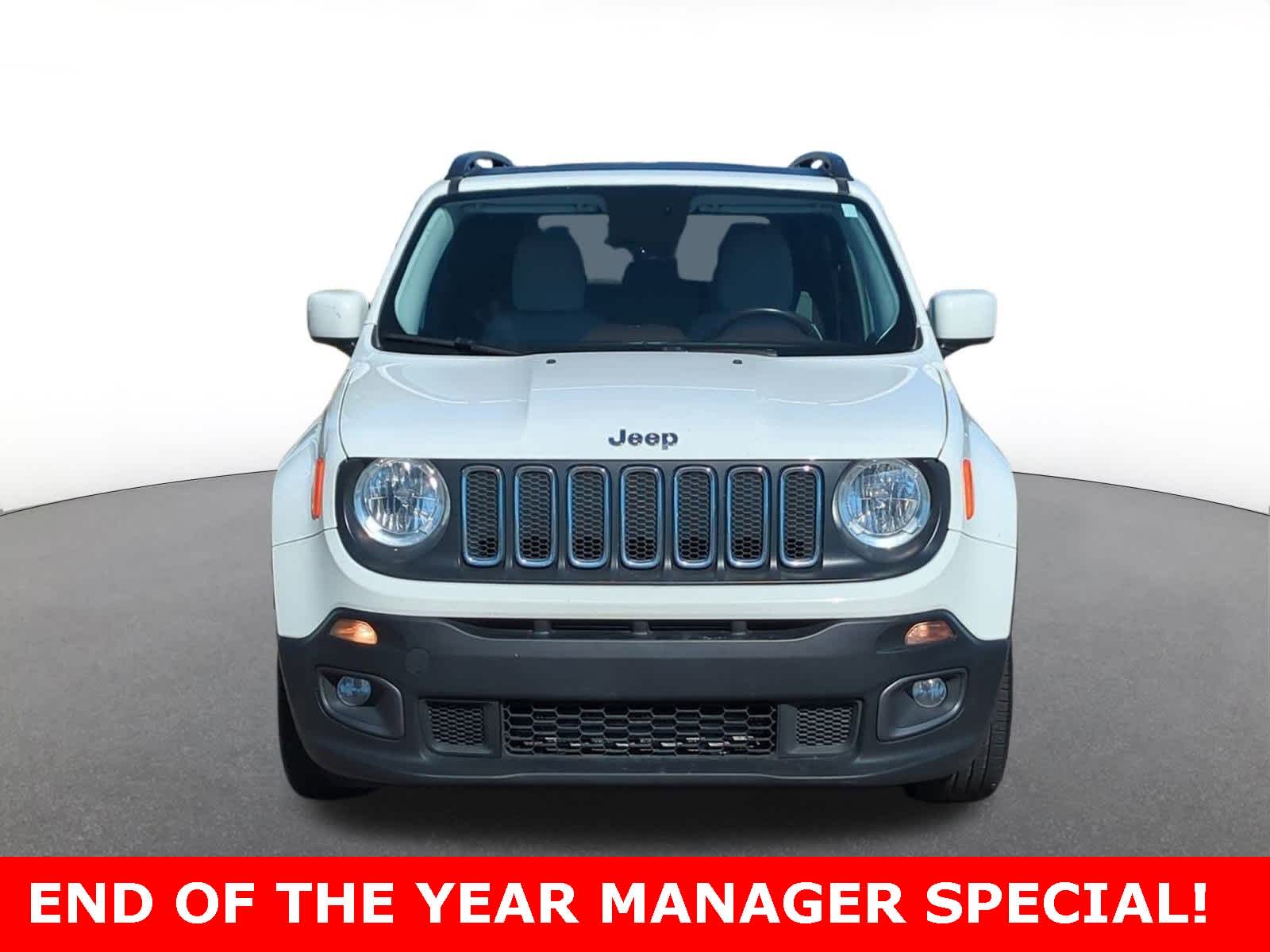 Thumbnail: 2016 Jeep Renegade - 9