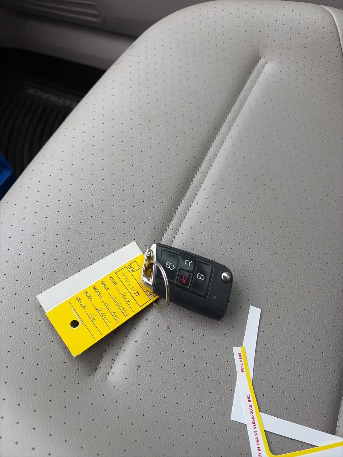 Thumbnail: 2017 Volkswagen Golf - 20