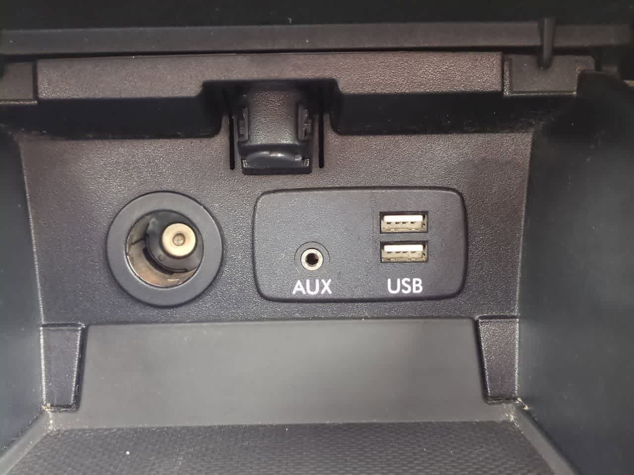 Thumbnail: 2016 Subaru Legacy - 28