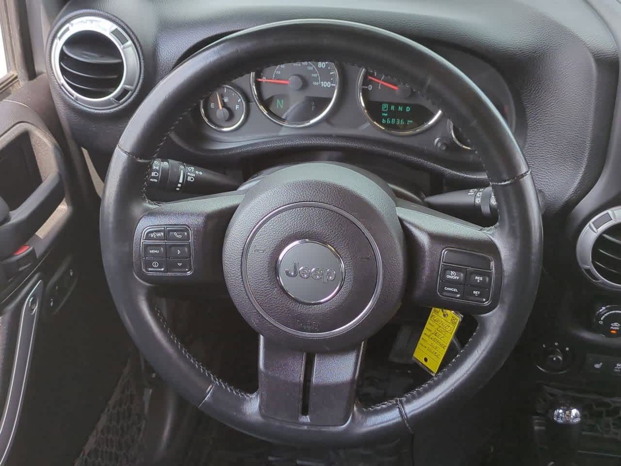 Thumbnail: 2015 Jeep Wrangler - 21