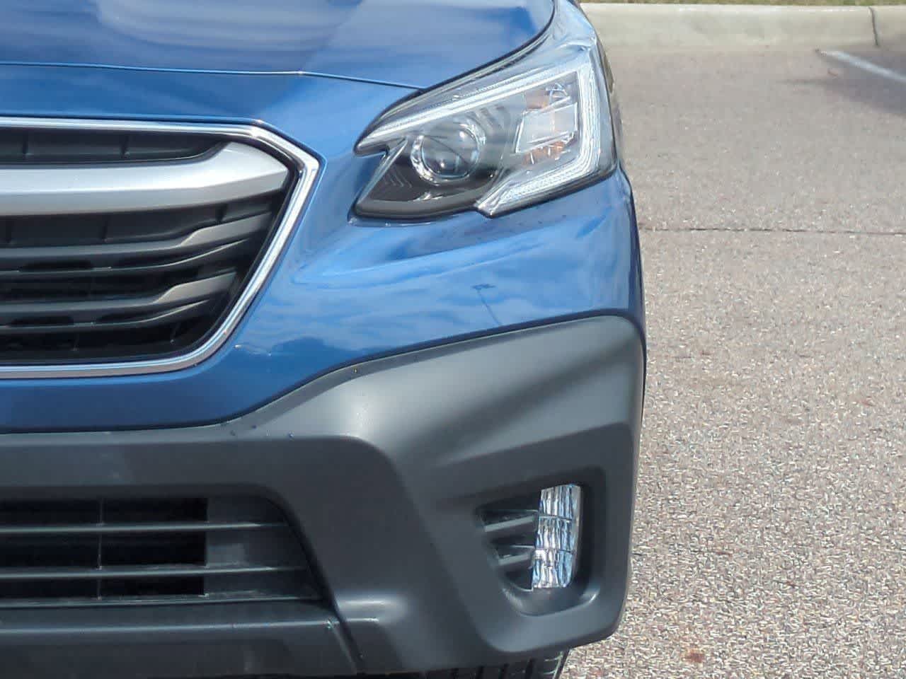 Thumbnail: 2022 Subaru Outback - 10