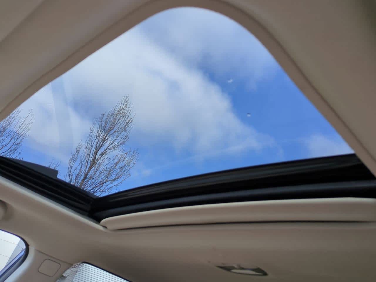 Thumbnail: 2017 Subaru Outback - 18