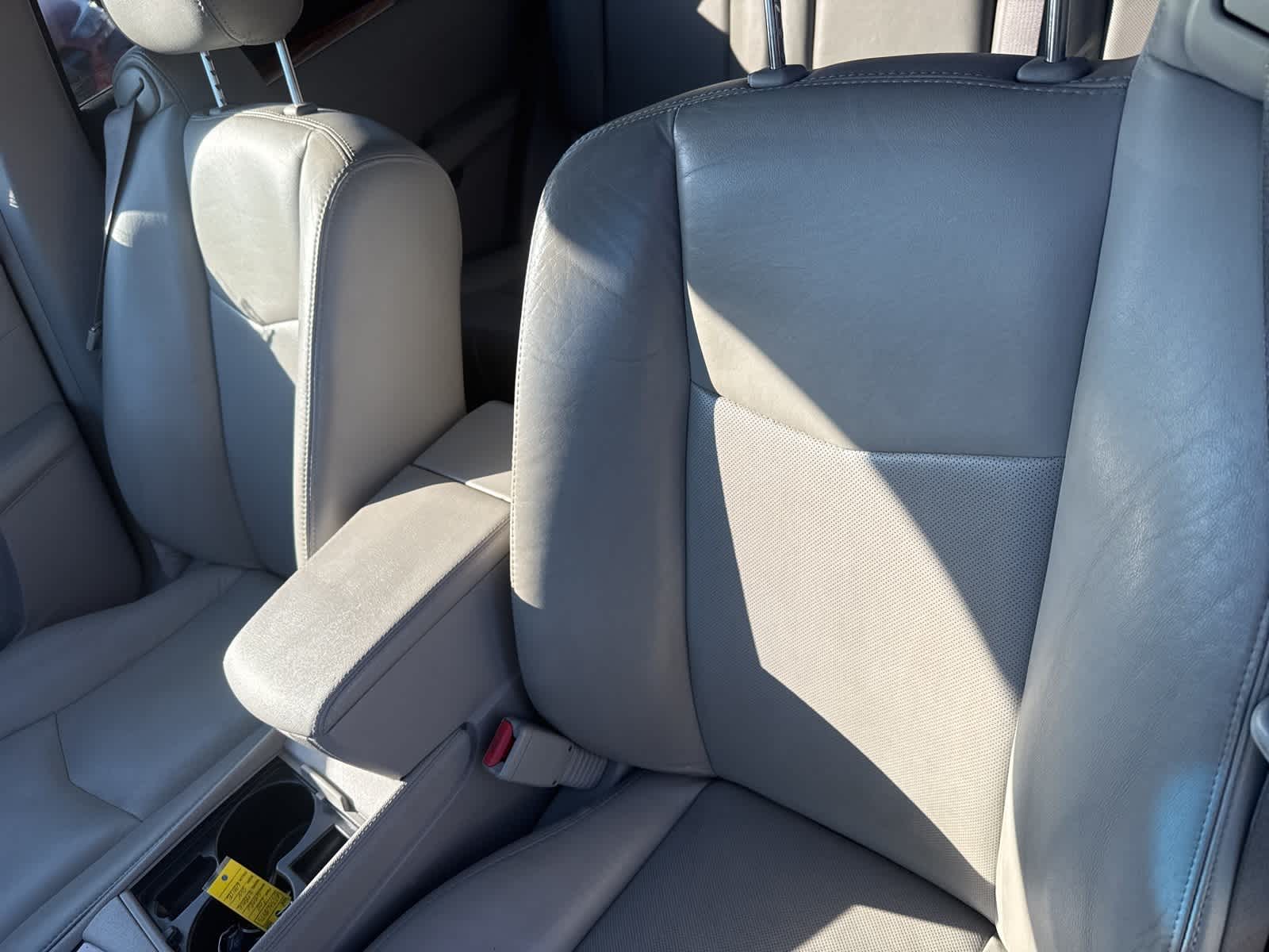 Thumbnail: 2008 Cadillac SRX - 12