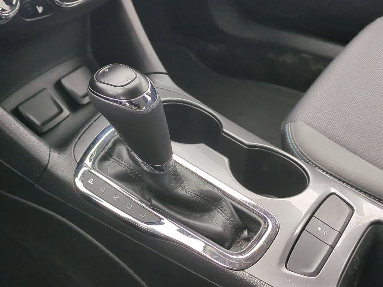 Thumbnail: 2018 Chevrolet Cruze - 29