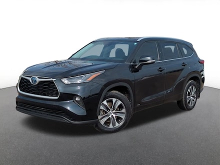 Used 2022 Toyota Highlander Hybrid Hybrid XLE SUV Troy Mi